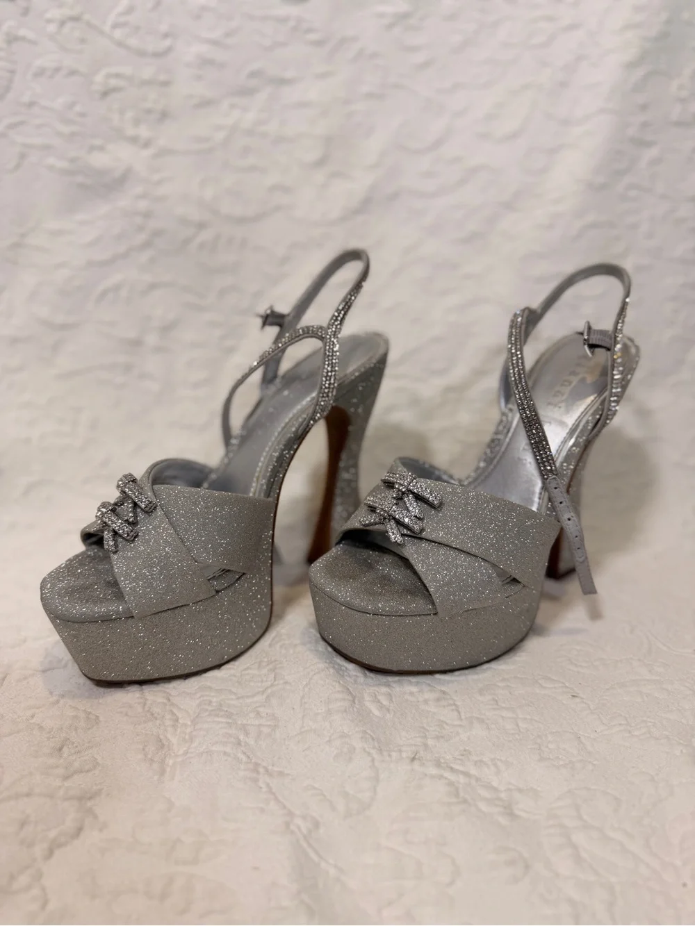 Gianni Bini Silver Glitter Platform Peep-Toe Slingbacks